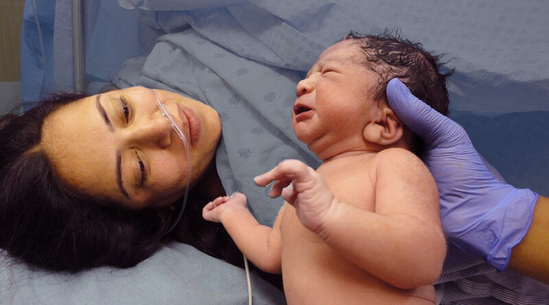 mom meets baby born by C-section
